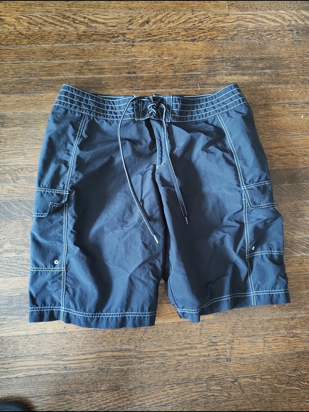 Lands' End Black Swim Trunks with Contrast Stitching Size Medium